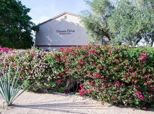 69180 Victoria Dr, Cathedral City, CA 92234