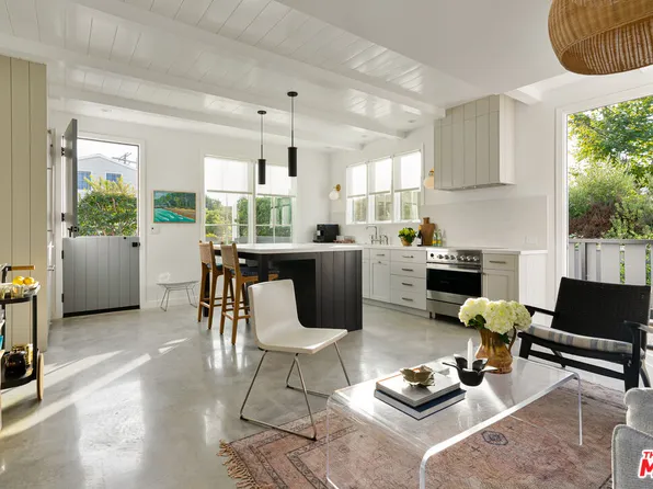 16017 Ysidro Ave, Pacific Palisades, CA 90272