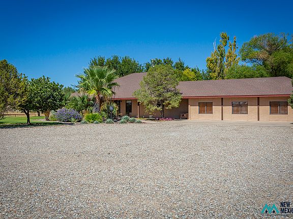 2nd image of 5809 Chisum Rd