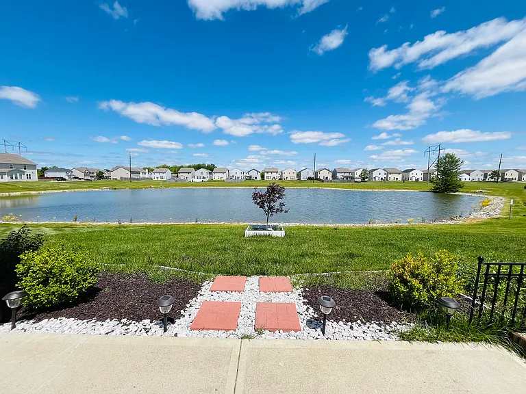 2566 Creek Bank Dr — Photo 23