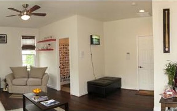 5th image of 4868 Almandine Ave