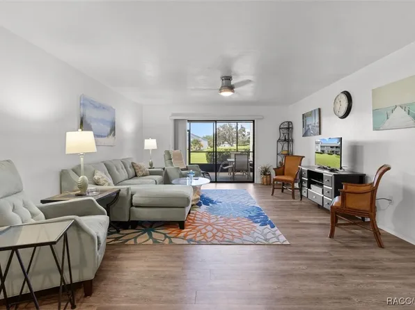 690 E Gilchrist Ct, Hernando, FL 34442