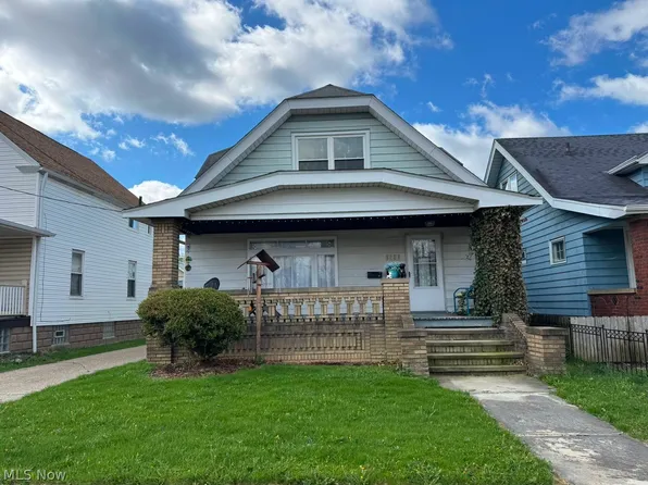 3703 Biddulph Ave, Cleveland, OH 44109