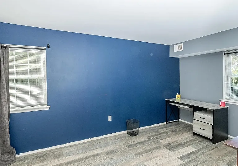 1821 Valley Dr #B2 — Photo 5