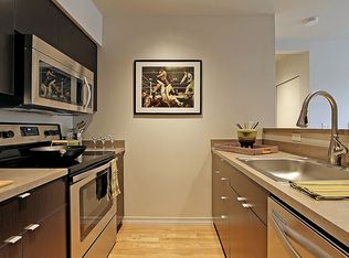 Madison Crossing, Seattle, WA 98122