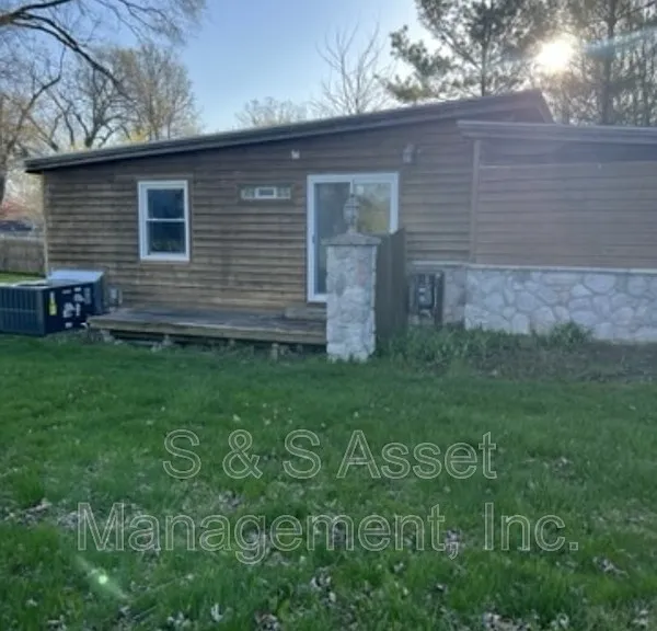 3252 E Lake Lansing Rd — Photo 8