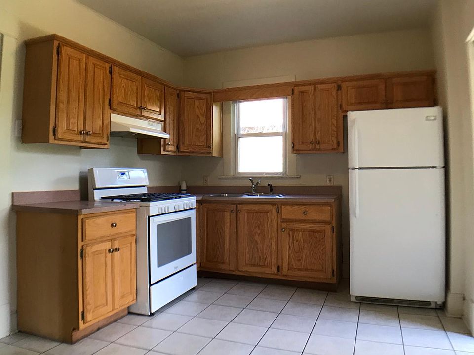 1st image of 352 S Schuyler Ave