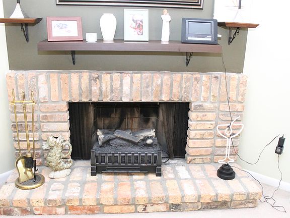 4th image of 10501 SE Croft Ct APT D-10