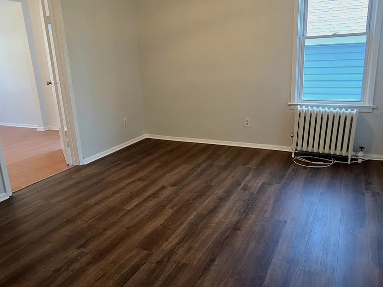 23 Tichenor Pl #2 — Photo 3