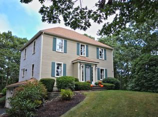 12 Kayla Cir, Plymouth, MA 02360