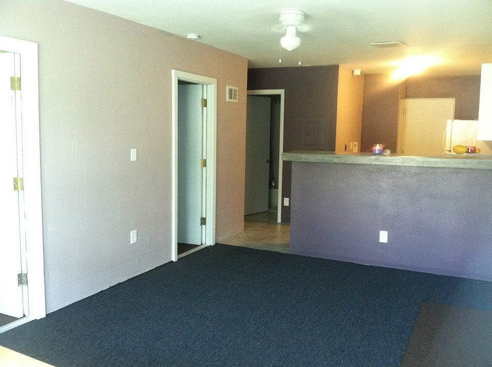 2nd image of 2523 Main St