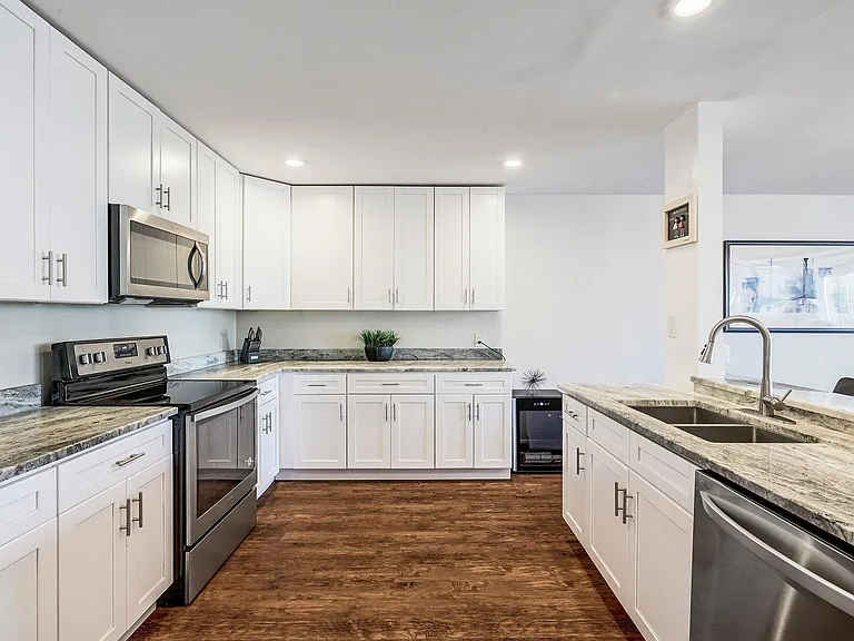 409 Seawind — Photo 11