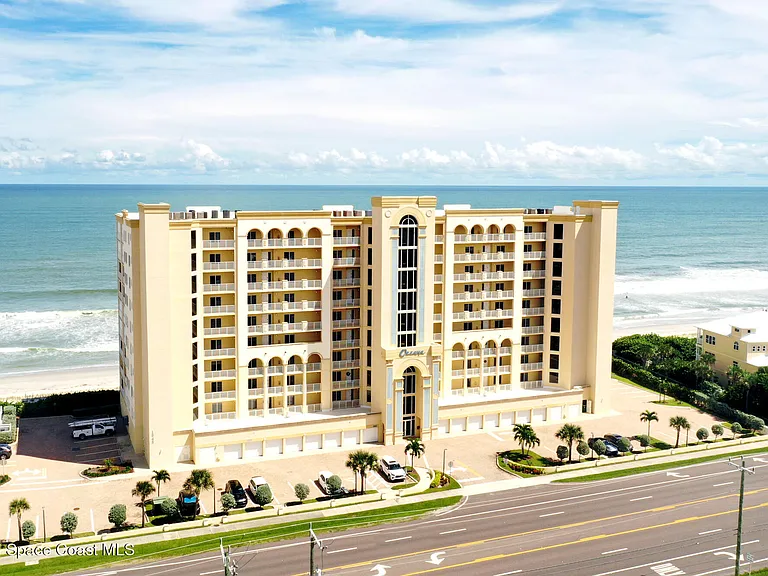 1045 Highway A1A #304 — Photo 2