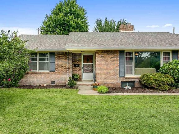 2nd image of 38 Circle Dr