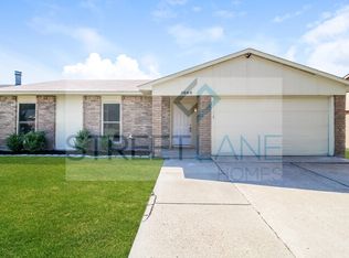 1205 Independence Trl, Grand Prairie, TX 75052