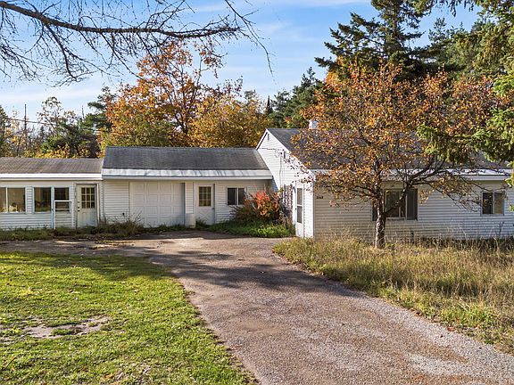 2nd image of 2368 N Palmer Rd