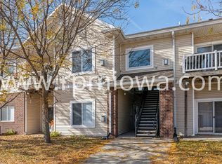 1845 SW White Birch Cir UNIT 9, Ankeny, IA 50023