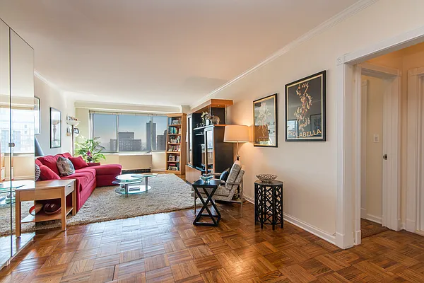 Rented by Rachmani Corporation | media 23