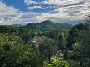 111 Laurel Dr #2, Franklin, NC 28734