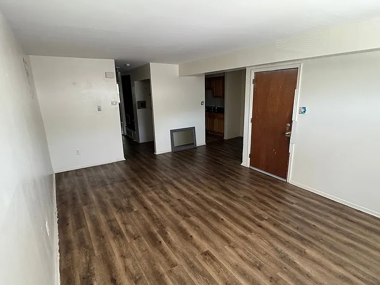 9440 Woodbridge Rd #B — Photo 3