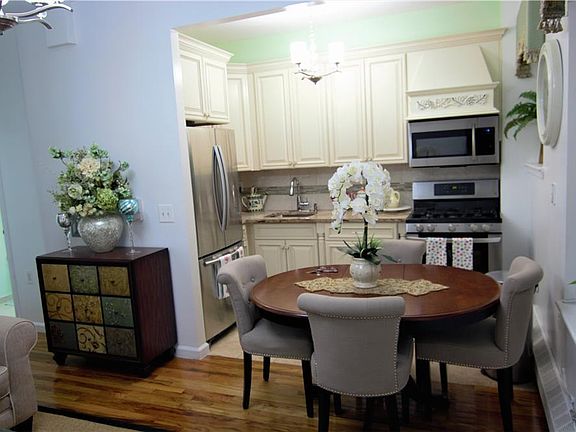 4th image of 626 W 136th St APT 1