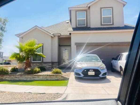 1041 Nepal Sky St, El Paso, TX 79928