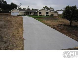 1961 Friendly Dr, Vista, CA 92084