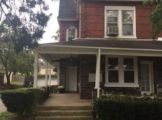 107 Walnut Ave APT 1, Ardmore, PA 19003