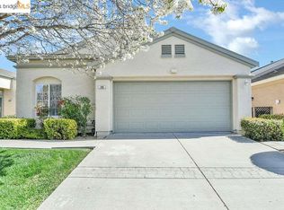 390 Central Park Pl, Brentwood, CA