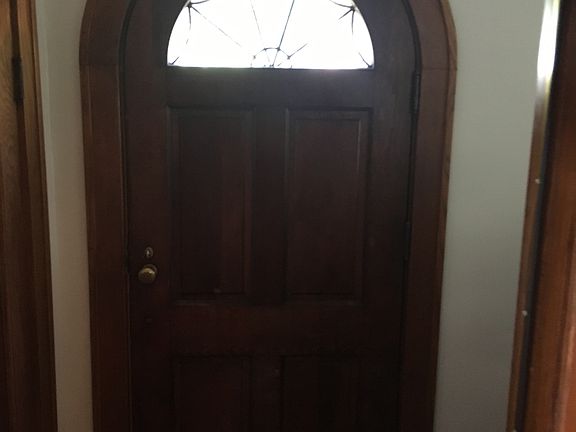 5th image of 2820 Douglas St