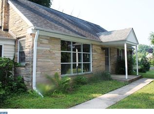 132 Old State Rd, Berwyn, PA 19312