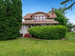 212 W Hitt St, Mount Morris, IL 61054