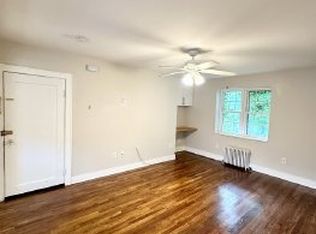 204 Washington St APT 4C, Troy, NY 12180