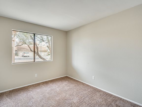 4th image of 1710 N El Camino Dr