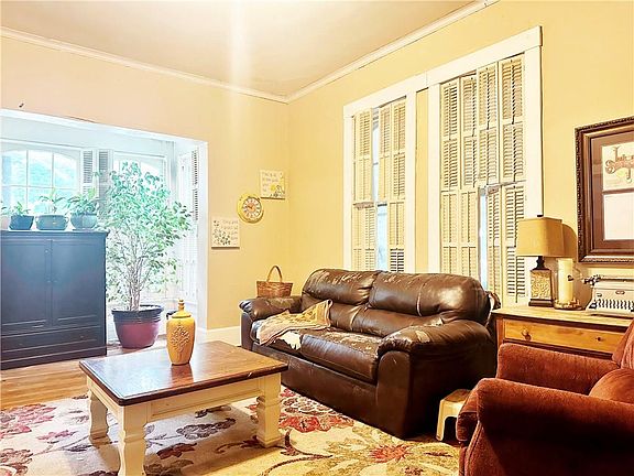 5th image of 203 N 20th St