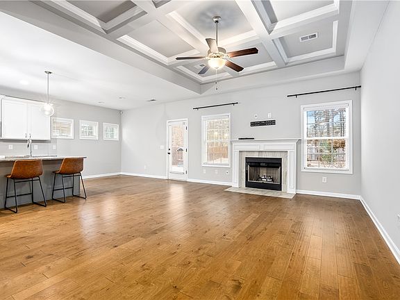 4th image of 4150 Mara Vista Dr