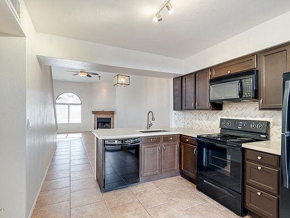 4th image of 1718 S Longmore St #35