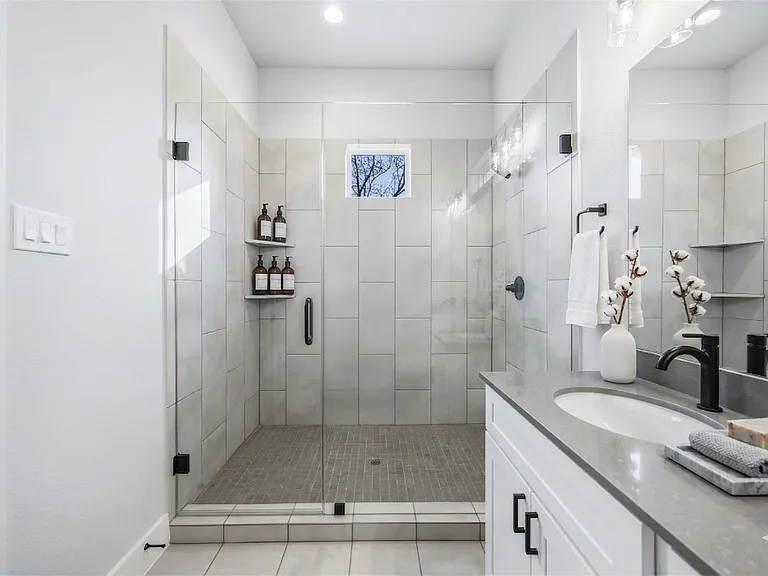 6110 De Campo St — Photo 9
