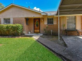 2116 Godfrey St, Baytown, TX 77521