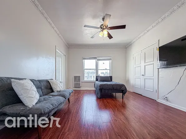 725 S Mariposa Ave #V209, Los Angeles, CA 90005