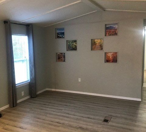 5th image of 46 Horseshoe Ln