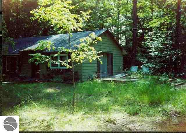 1st image of 32 Deer Run Dr