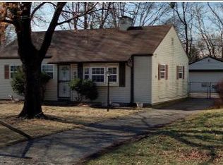 961 S Hampton Rd, Columbus, OH 43227