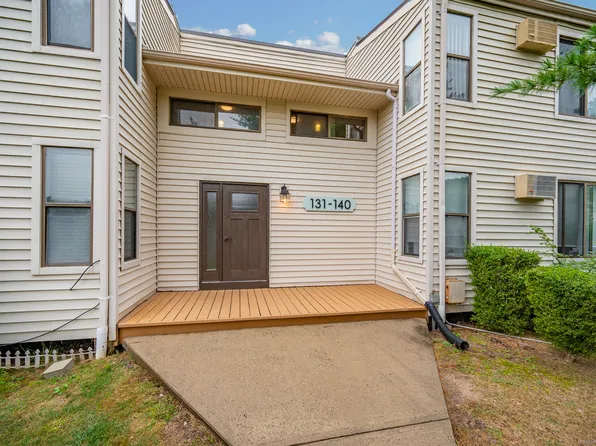 139 Woodland Drive #139, Cromwell, CT 06416