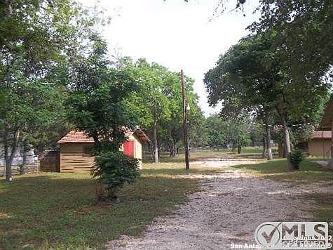 3rd image of 1329 Big Oak Dr