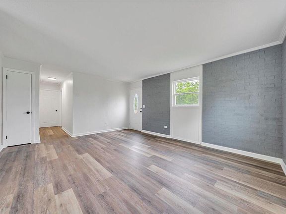 5th image of 309 Clearview Dr