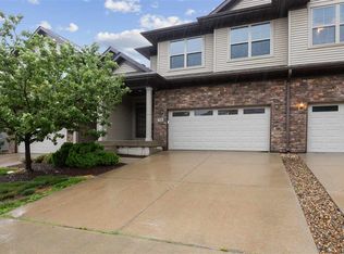 708 Mission Point Rd, Iowa City, IA 52245