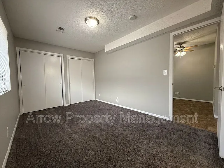 1119 E St #1 — Photo 5
