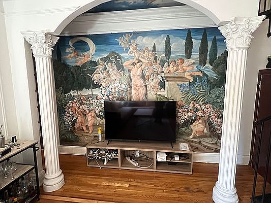 5th image of 172 Prince St APT 3A