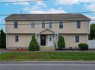 40 Carpenter St, Cumberland, RI 02864